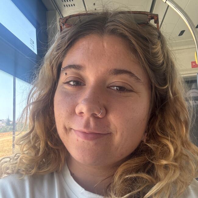 Babysitter em Albufeira: Alexandra