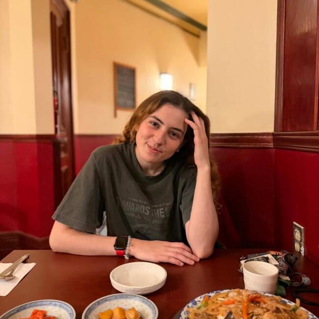 Baby-sitter in Montréal: Isabella