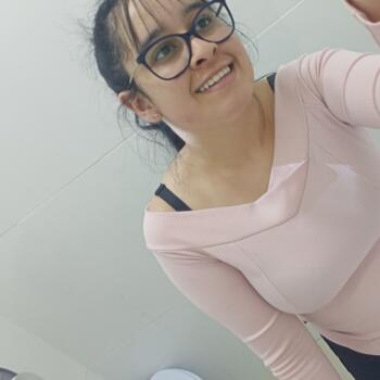 Babysitter Curitiba: Jessica