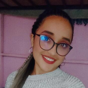 Babysitter in Cartago: Chelssea