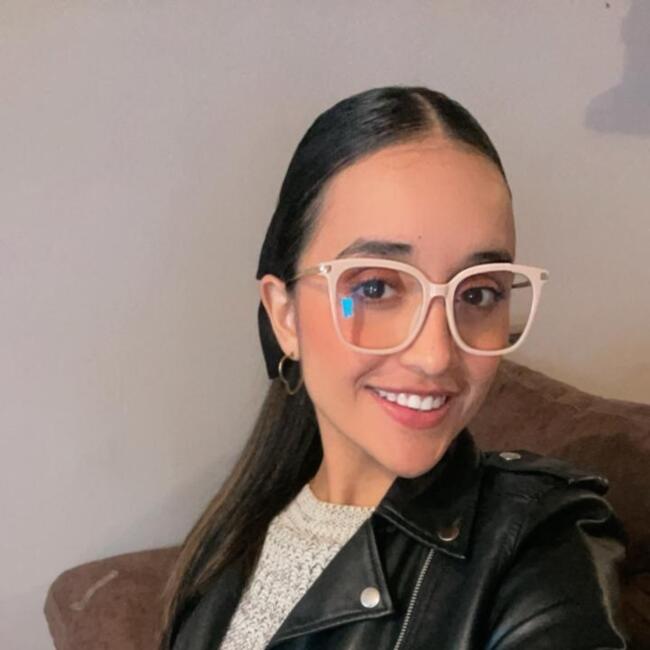 Babysitter in Cartago: Chelssea