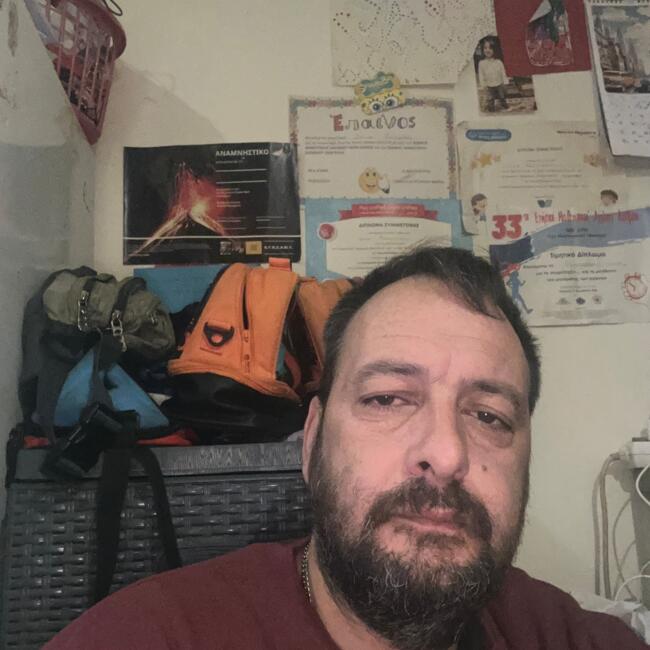 Δουλειά για babysitter στην περιοχή Νέα Ιωνία: Zisimos
