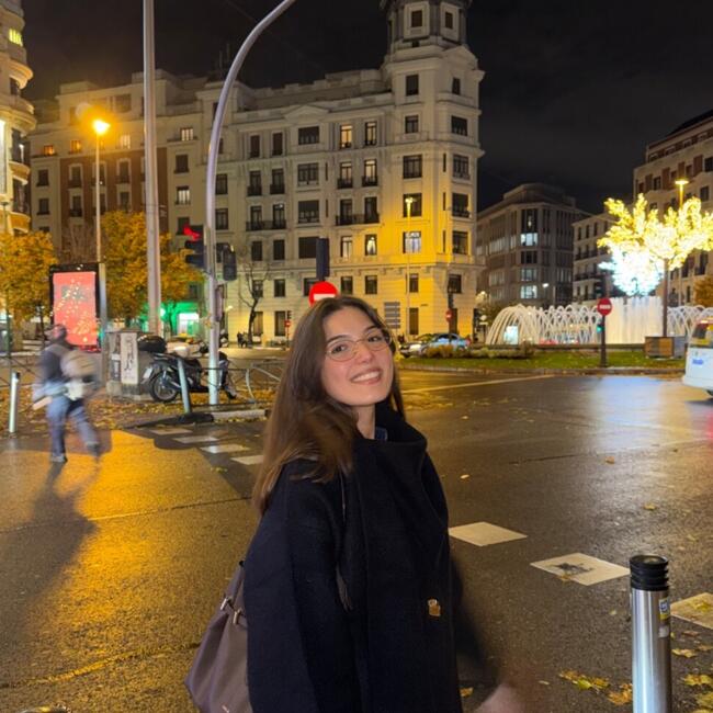 Babysitter em Lisboa: Joana