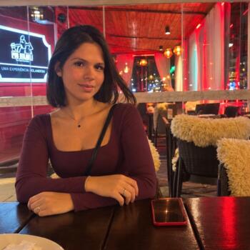 Babysitter in Porto Alegre: Eduarda