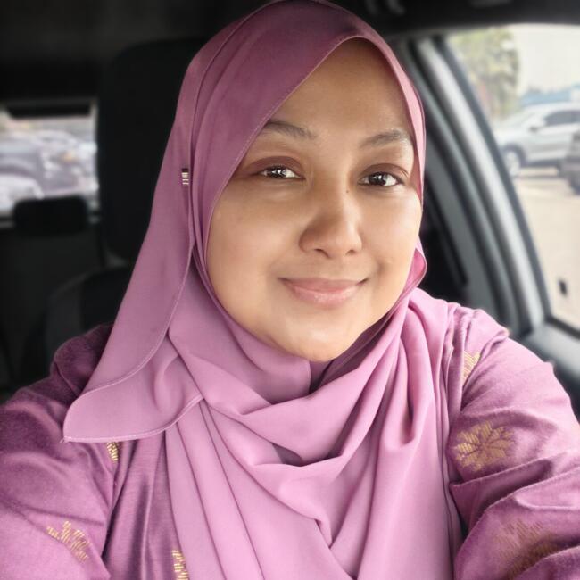 Babysitter in Dengkil: Lieyana J.