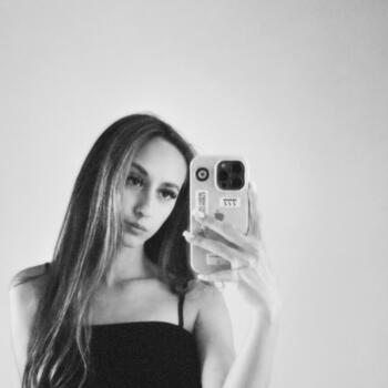 Babysitter Kyiv: Dasha