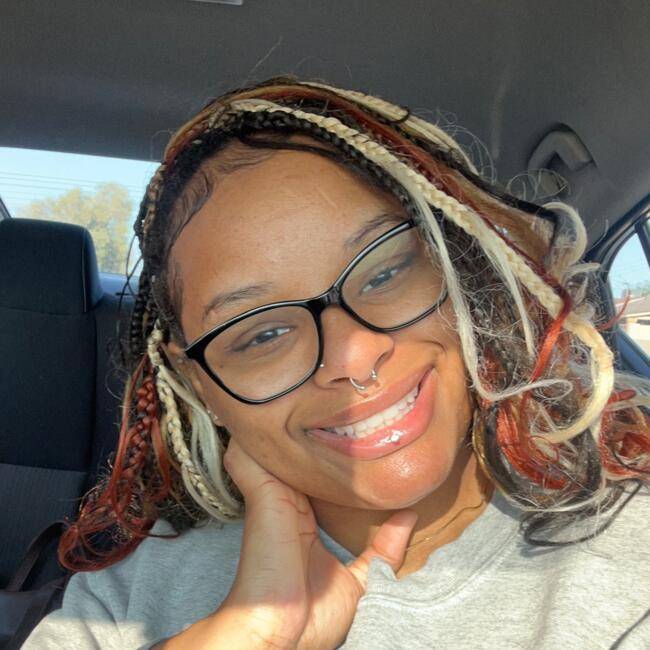 Babysitter in Phoenix: Brooke