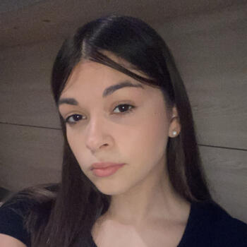 Babysitter in Rome: Valentina