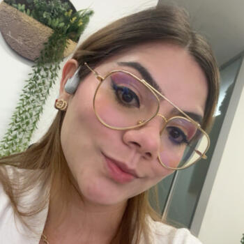 Trabajo para niñera en Puerto Colombia: Laura
