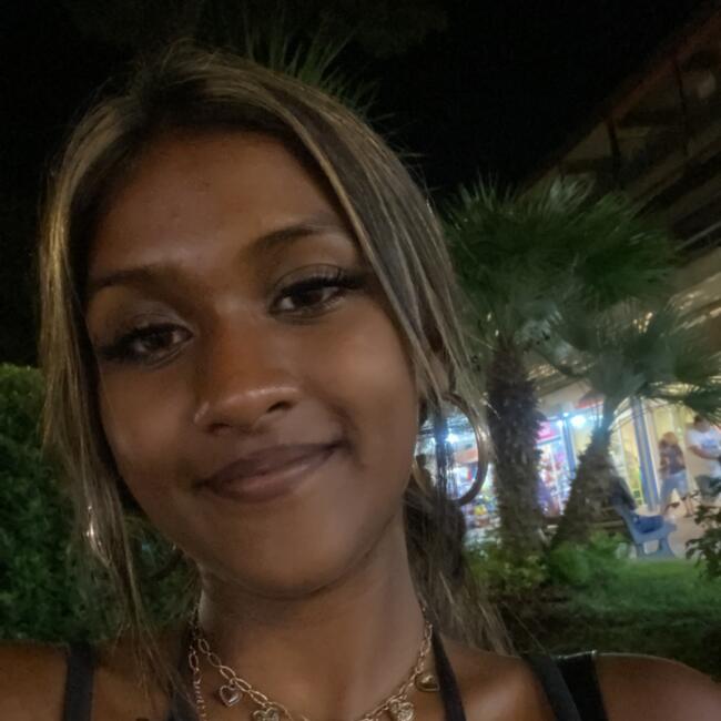 Babysitter a Verona: Liyara