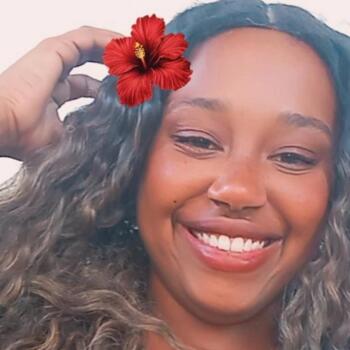 Babysitter Nova Iguaçu: EMANUELLY