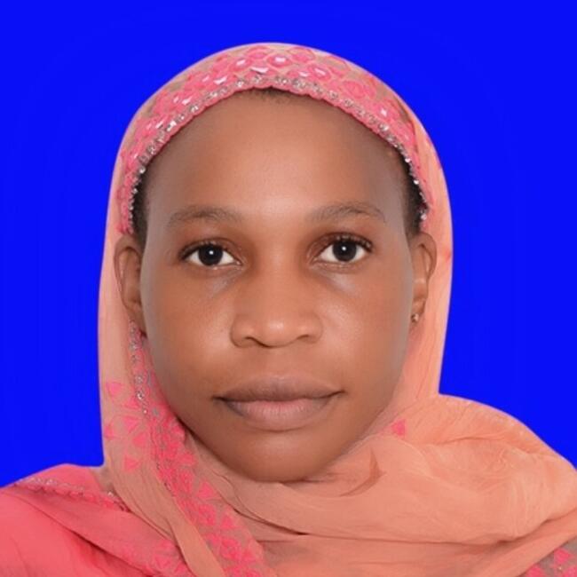 جليسة أطفال في الدوحة: Ashima