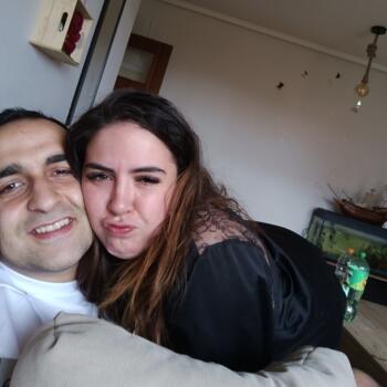 Trabajos de niñera en Lardero: trabajo de canguro Ainara