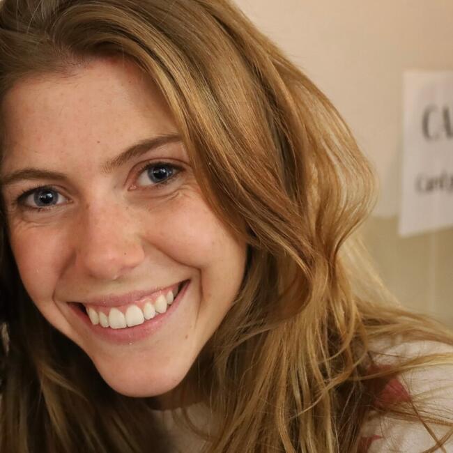Babá em Granada: Joséphine