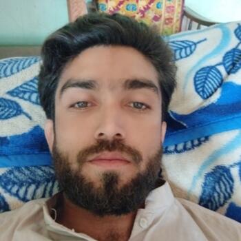Babysitter in Lahore: Hsiqg