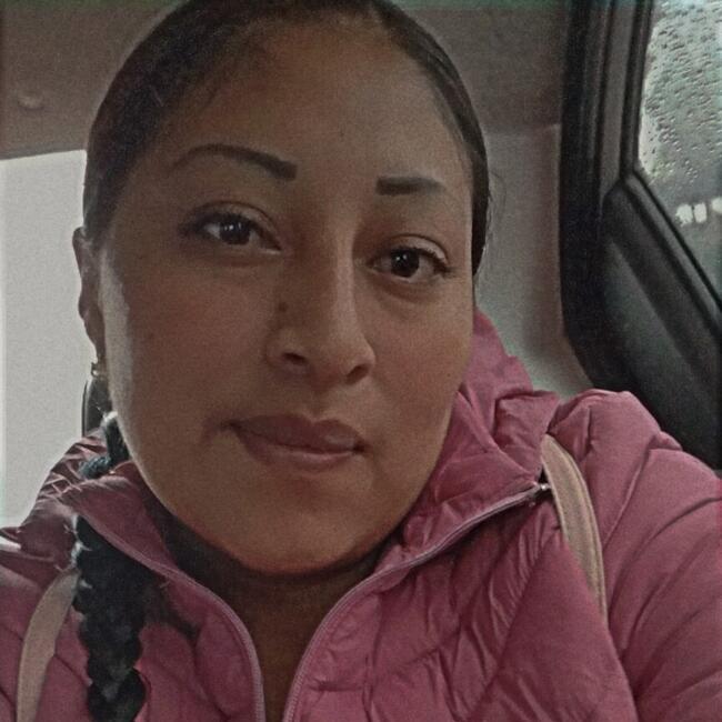 Niñera en Nayón: Yajaira anaguano