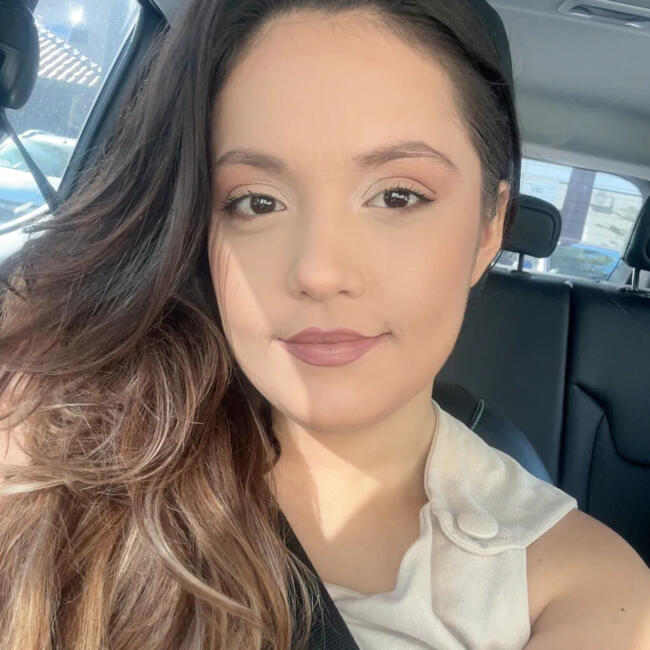 Babysitting job in Fortaleza: Patricia