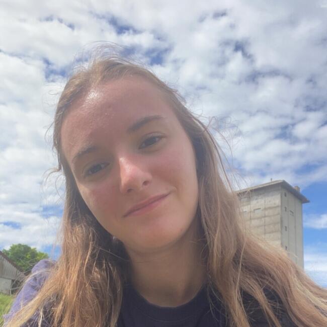 Babysitter in Mommenheim: Clara