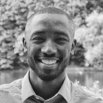 Babysitting job in Caerphilly: babysitting job Kenanao