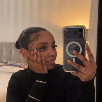 Babysitter in Almada: Carla