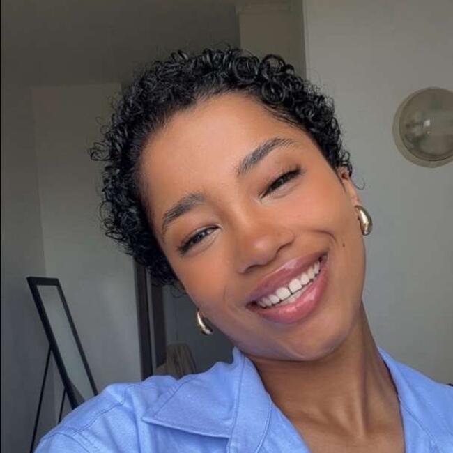 Babysitter in Amiens: Manuela