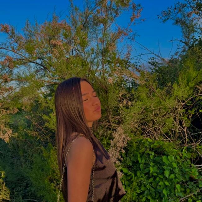 Babysitter in Générac: Laura