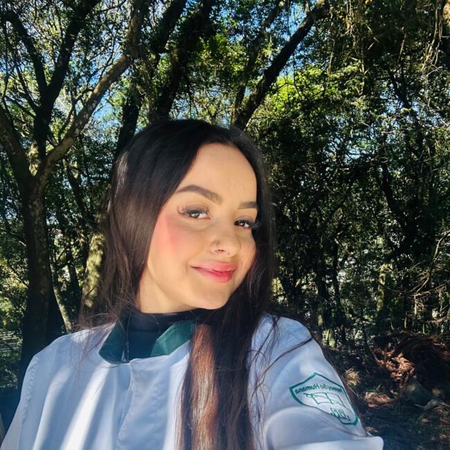 Babysitter in Curitiba: Duda