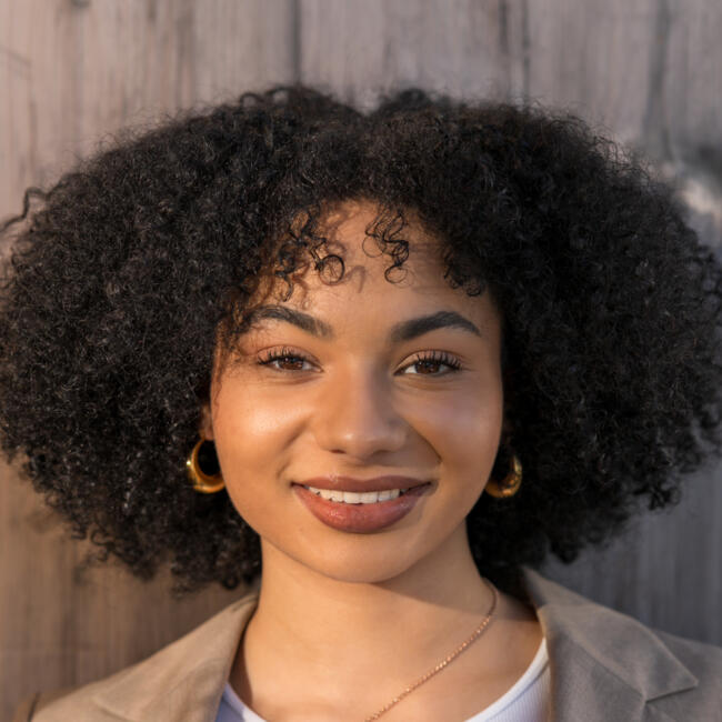 Baby-sitter in Winkel: Alina