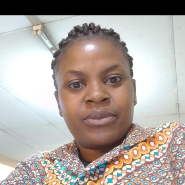 Babysitter in Thembisa: Linda