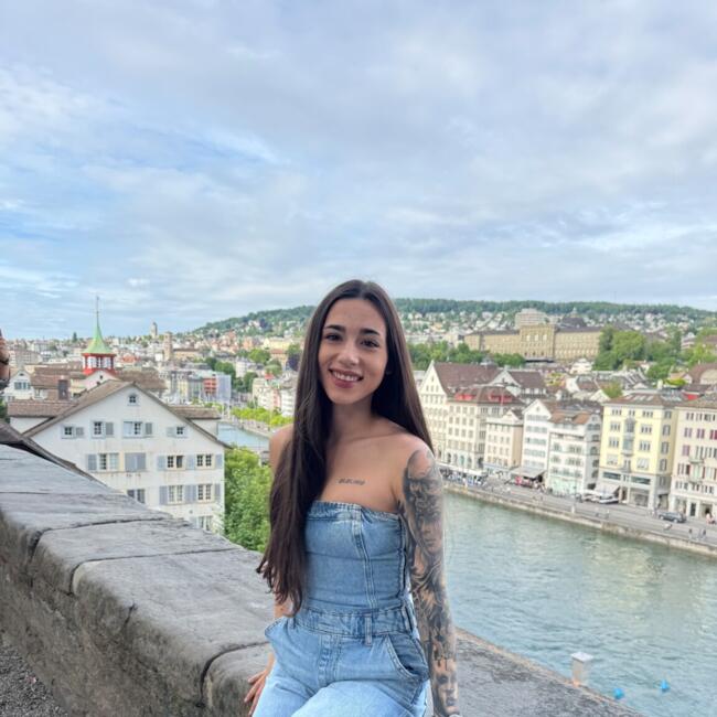 Babysitter in Dietikon: Thais