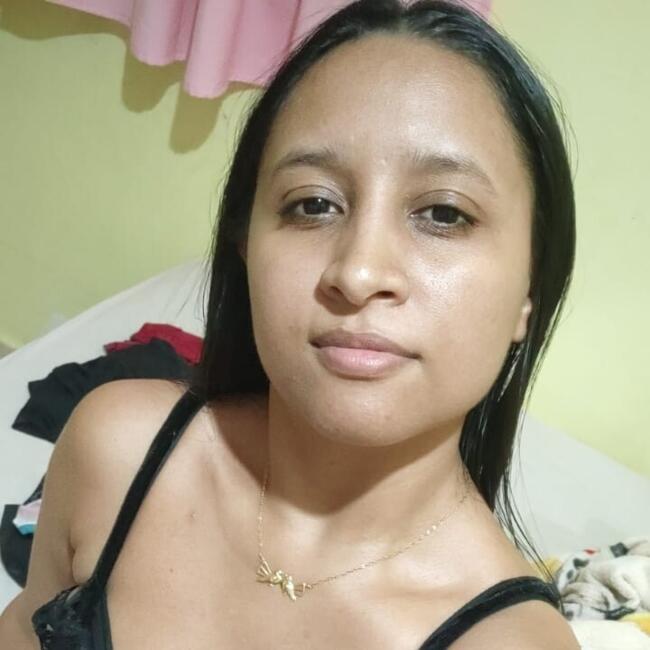 Babá em Manaus: Anaclicia