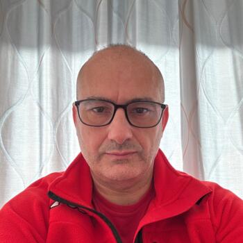 Lavori per educatori a Terlizzi: lavoro per babysitter Giuseppe