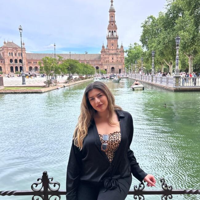 Babysitter in Péfki (Αττική): Marianna