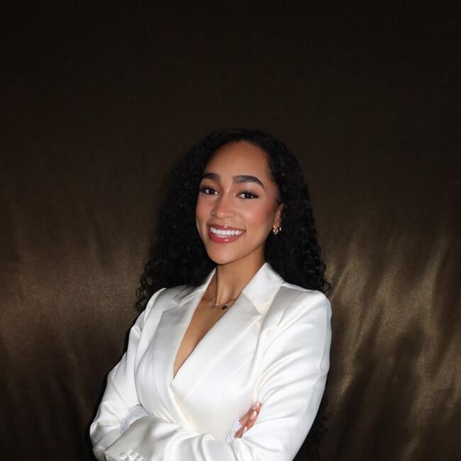 Babysitter in London: Khetiwe