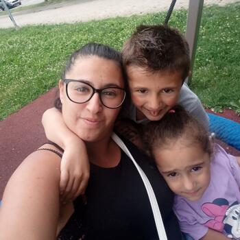 Babysitting job in Santa Vittoria d'Alba: babysitting job Simona