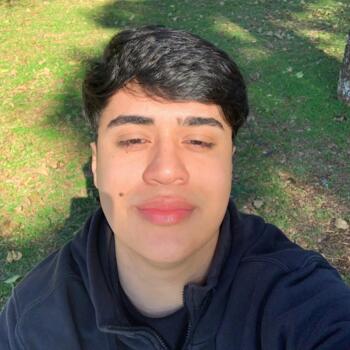 Babá em Curitiba: João