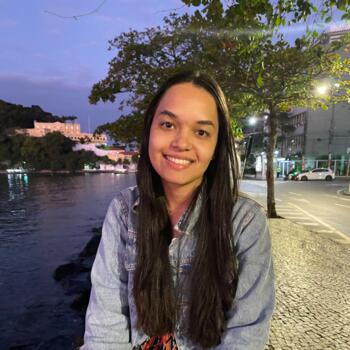 Babysitter in Jaén: Geovana