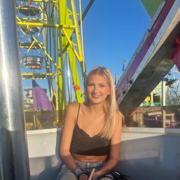 Babysitter in Vancouver: Makaylah