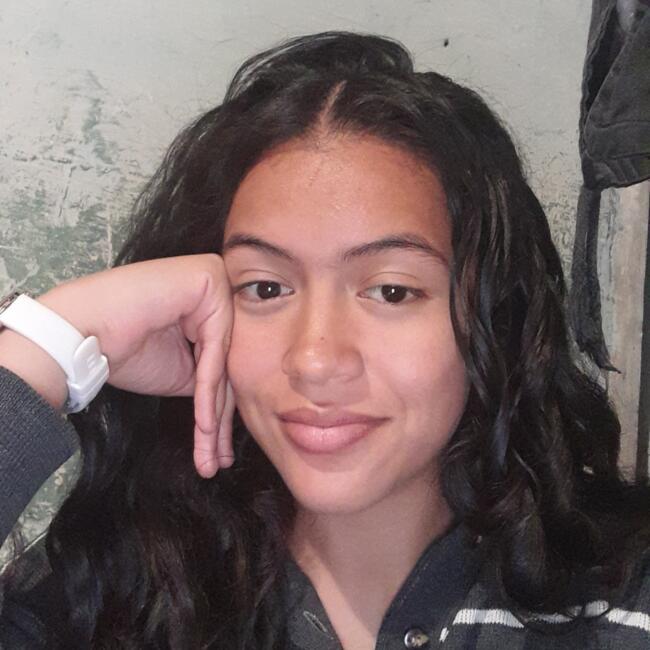 Babysitter in San Juan Bautista: Berenice