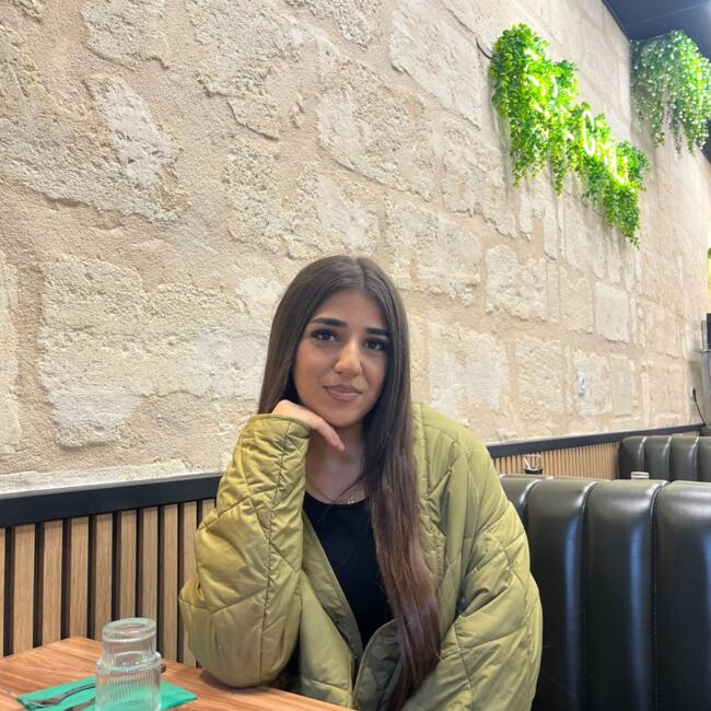 Babysitter in Mérignac: Inga