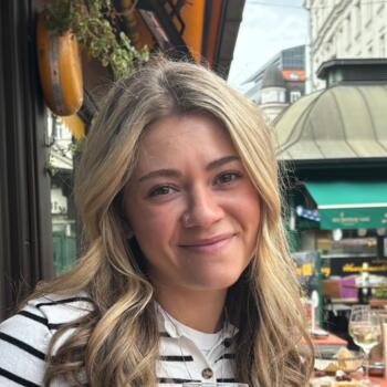 Babysitter in London: Emily