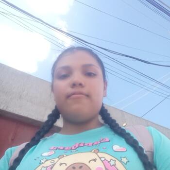 Babá em Manaus: Renmarys