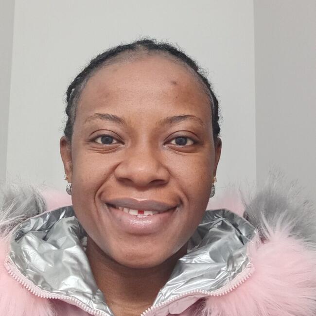 Babysitter in Winnipeg: Benedicta