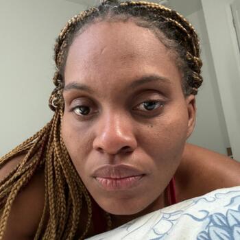 Babysitting job in Oakville: babysitting job Carine