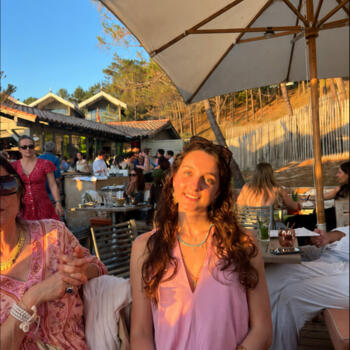 Babysitter Arcachon: Charlotte