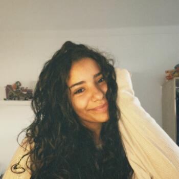 Babysitter in Seixal: Alicia