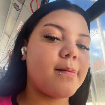 Babysitter in Três Rios: Maria Eduarda
