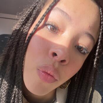 Babysitter in Sint-Pieters-Woluwe: Djoy