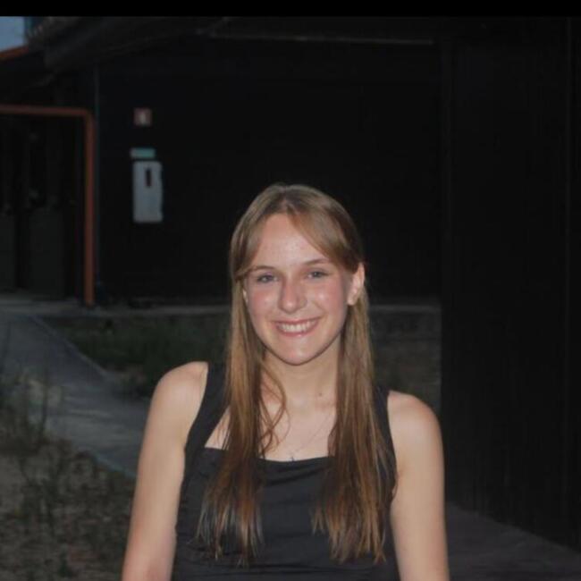 Babysitter in Cantanhede: Débora