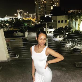 Babysitter in Palmetto (Florida): Katherine Perez